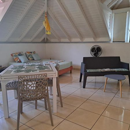 Studio 1 - Grande Anse - 4 Pers - Proche Bourg テール・ド・オー エクステリア 写真
